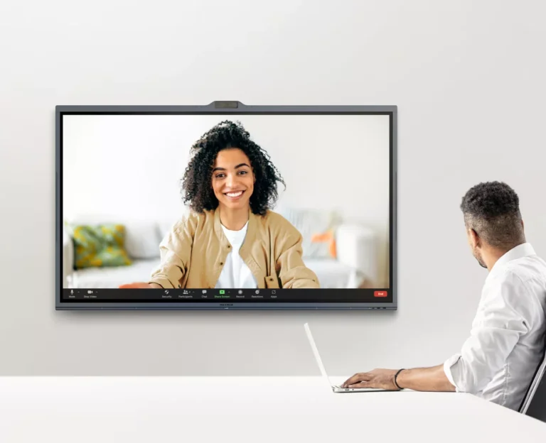 Crystal-Clear 4K Video Conferencing